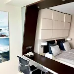 Marine 216 Seaview *